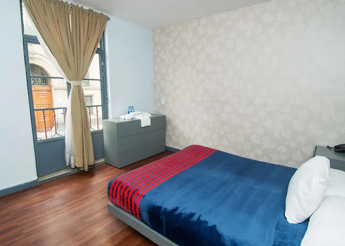 Amigo Zocalo Hotel 3*